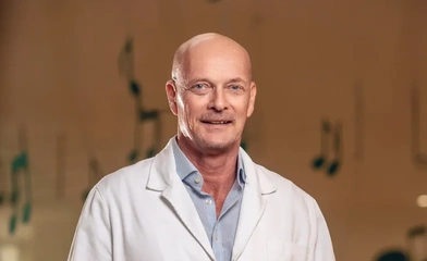 Dr. David Peet
